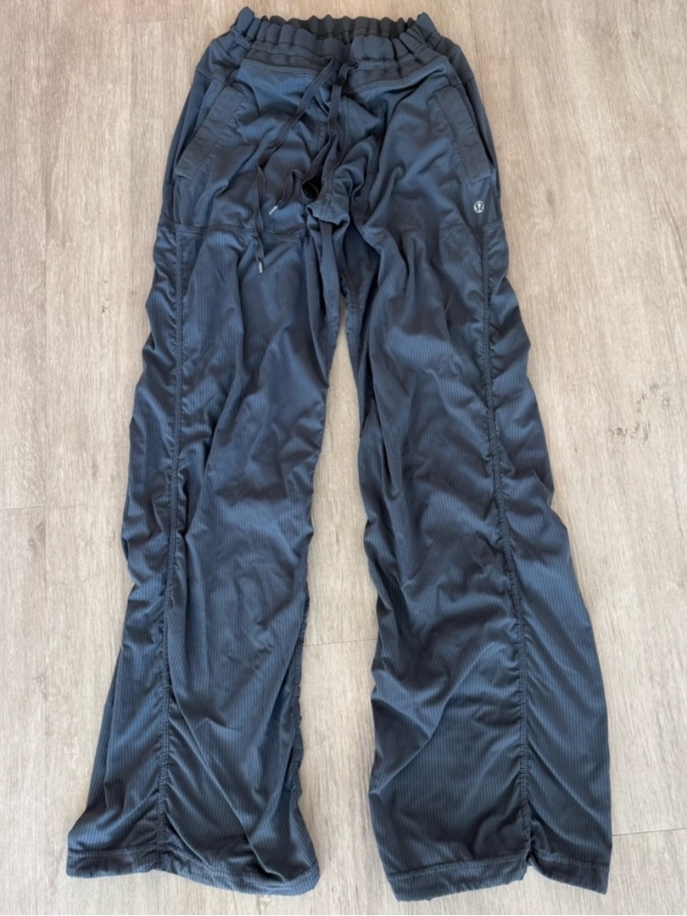 Lululemon Grey Dance Studio Pant size 6